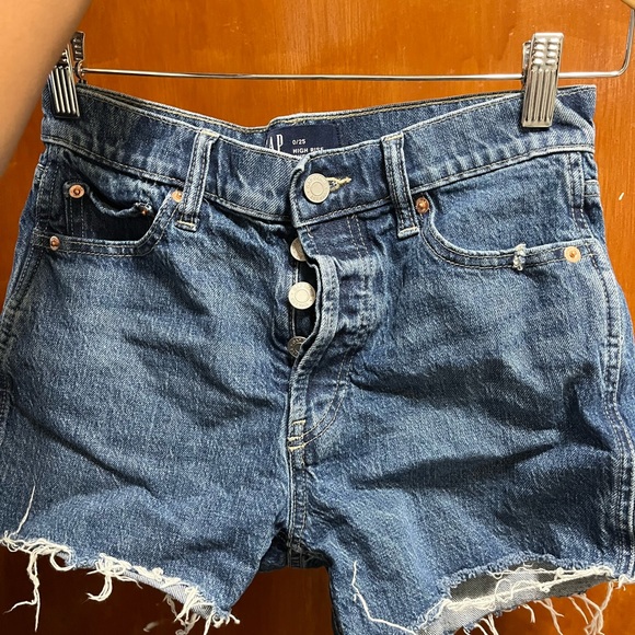 Denim Shorts high waisted - Picture 1 of 3